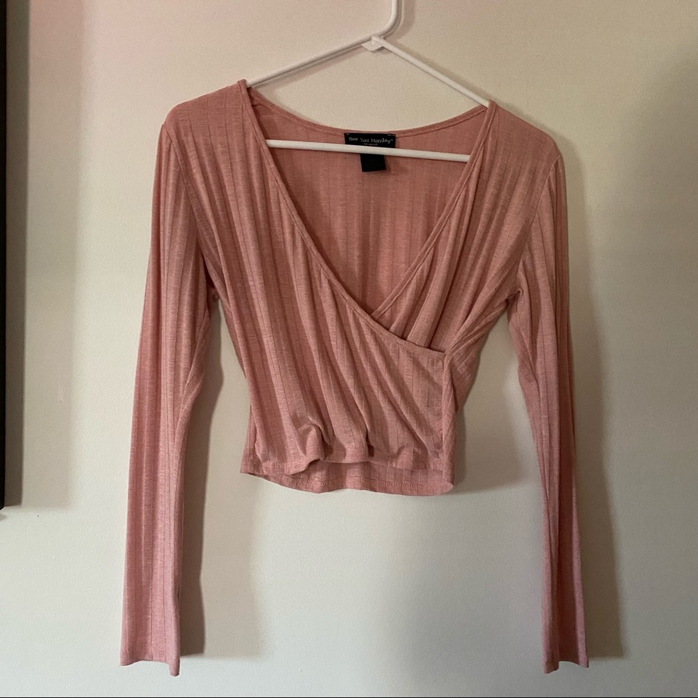 Long Sleeve Pink Cropped Top